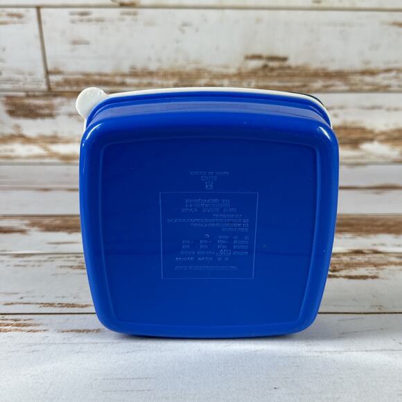 Sanrio Hello Kitty Pekkle Duck Bento Lunch Box Container + Utensils Rare Vintage - Picture 2 of 3